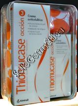Thiomucase anticelulitico crema 150 ml. + Thiomucase anticelulitico crema 50 ml.
Eficacia anticelul�tica en dos pr�cticos formatos.
Thiomucase crema anticelul�tica 150 ml. Para usar a diario y Thiomucase crema anticelul�tica 50 ml. Para llevarlo all� donde se necesita. 
Thiomucase crema anticelul�tica act�a directamente sobre la celulitis gracias a un componente enzim�tico de origen vegetal, que penetra hasta el n�cleo de la celulitis, facilitando la circulaci�n de las grasas y la liberaci�n de la retenci�n de l�quidos. El resultado de �su aplicaci�n es reducci�n significativa del per�metro.
Thiomucase crema anticelul�tica tiene acci�n modeladora, disminuye la capa grasa y moldea la figura.
Thiomucase crema anticelul�tica tiene acci�n hidratante, mejorando el nivel de hidrataci�n y proporcionando una piel tersa y sedosa.
Thiomucase anticelulitico donde buscar comprar como oferta precio ahorro en para farmacia online de descuento, sitio de parafarmacia on line y tiendas de salu...